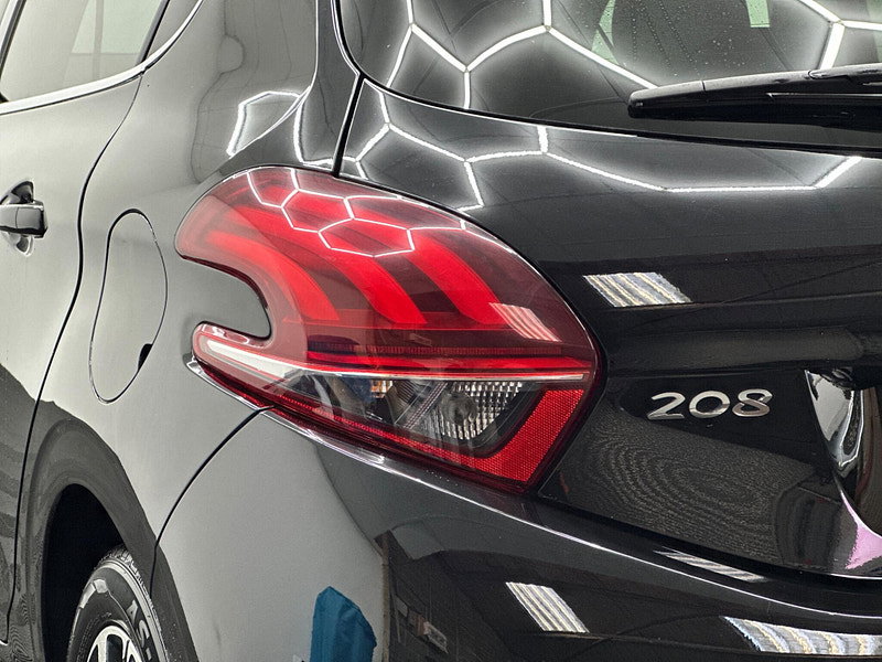 Peugeot 208 1.2 PureTech Tech Edition Euro 6 (s/s) 5dr
