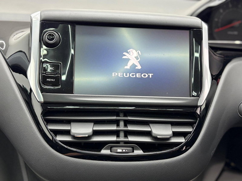 Peugeot 208 1.2 VTi PureTech Style Euro 6 5dr