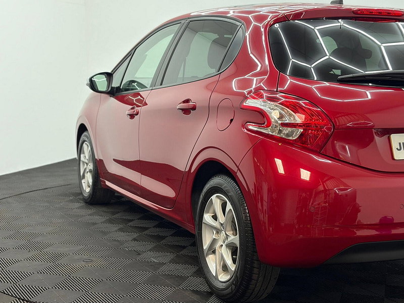 Peugeot 208 1.2 VTi PureTech Style Euro 6 5dr
