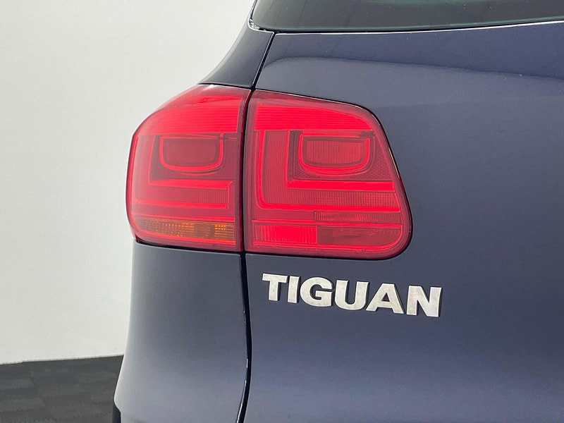 Volkswagen Tiguan 2.0 TDI BlueMotion Tech Match 4WD Euro 6 (s/s) 5dr