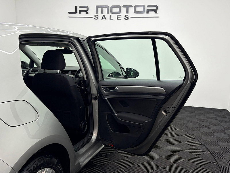 Volkswagen Golf 2.0 TDI BlueMotion Tech Match Edition Euro 6 (s/s) 5dr