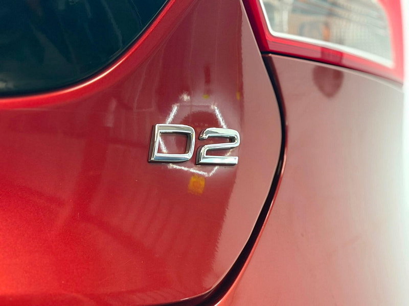 Volvo V40 Cross Country 1.6 D2 Lux Euro 5 (s/s) 5dr