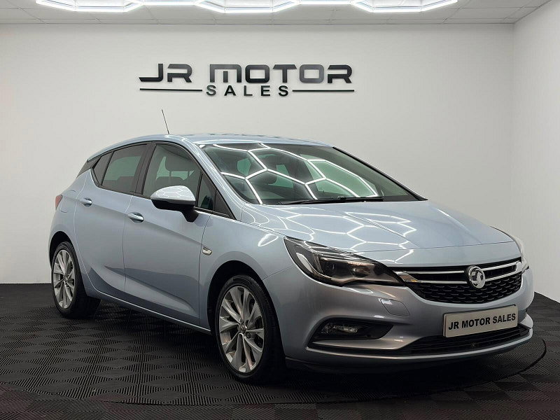 Vauxhall Astra 1.4i Turbo Tech Line Nav Euro 6 5dr