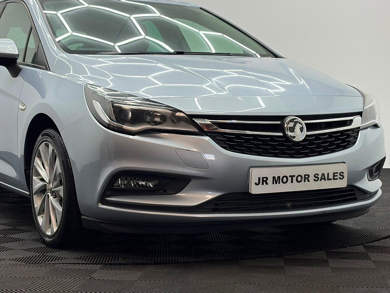 Vauxhall Astra 1.4i Turbo Tech Line Nav Euro 6 5dr