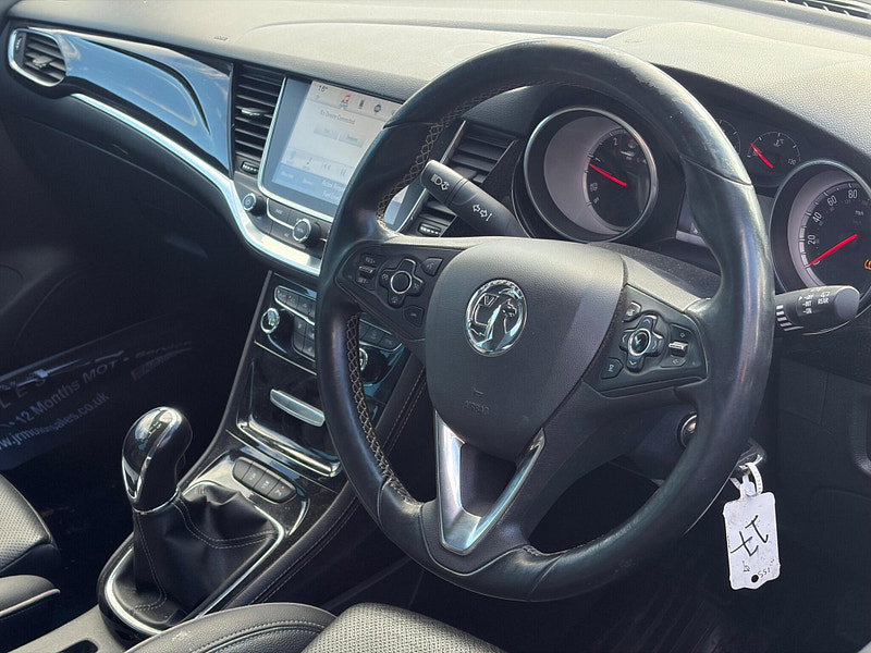Vauxhall Astra 1.6 CDTi BlueInjection Elite Nav Euro 6 (s/s) 5dr