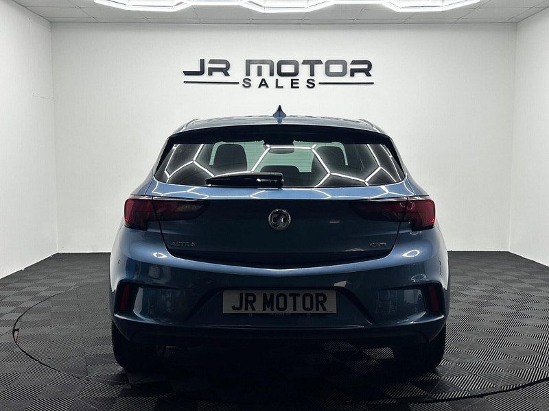 Vauxhall Astra 1.6 CDTi BlueInjection SRi VX Line Nav Euro 6 (s/s) 5dr
