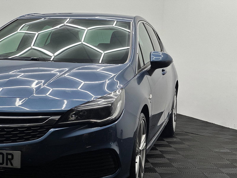 Vauxhall Astra 1.6 CDTi BlueInjection SRi VX Line Nav Euro 6 (s/s) 5dr