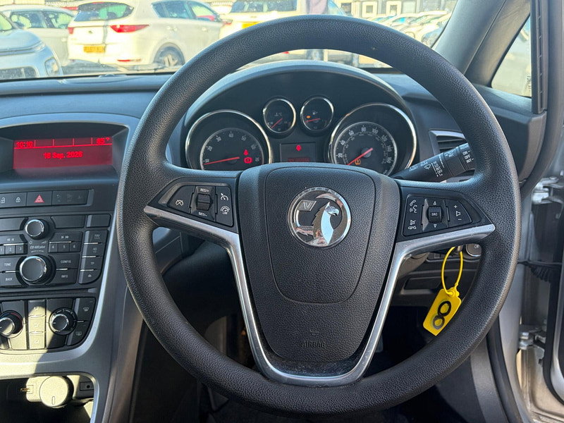 Vauxhall Astra 1.6i Design Euro 6 5dr