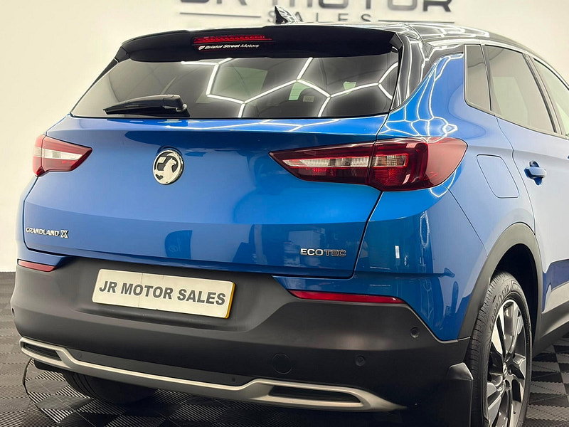Vauxhall Grandland X 1.2 Turbo SRi Nav Euro 6 (s/s) 5dr
