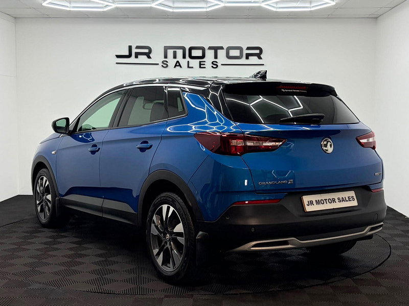 Vauxhall Grandland X 1.2 Turbo SRi Nav Euro 6 (s/s) 5dr