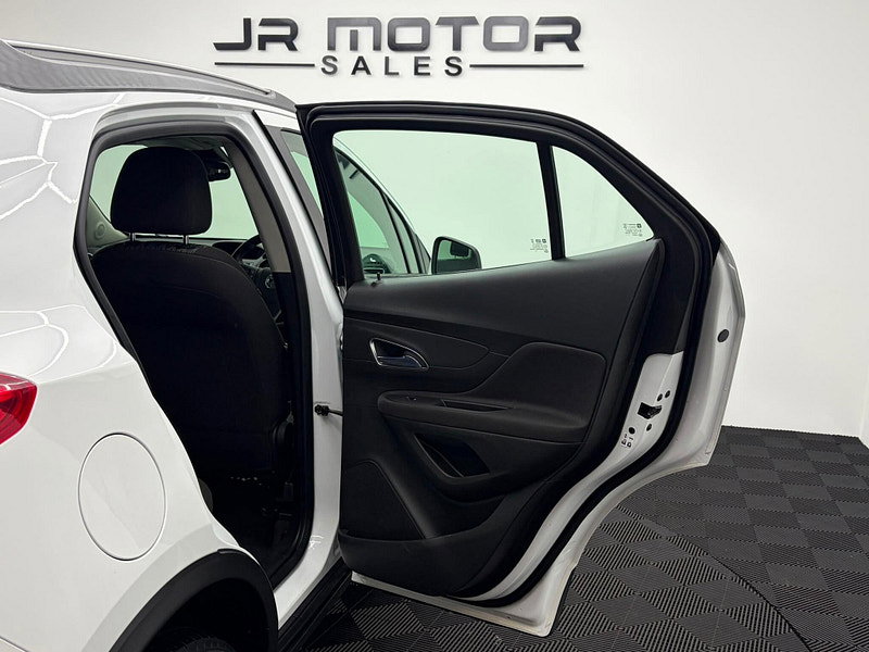 Vauxhall Mokka 1.6i Exclusiv 2WD Euro 6 (s/s) 5dr