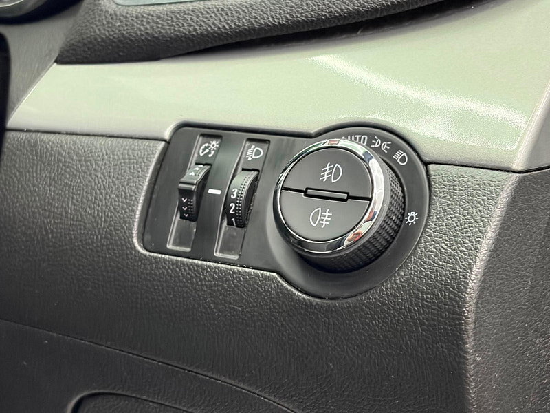 Vauxhall Mokka 1.6i Exclusiv 2WD Euro 6 (s/s) 5dr