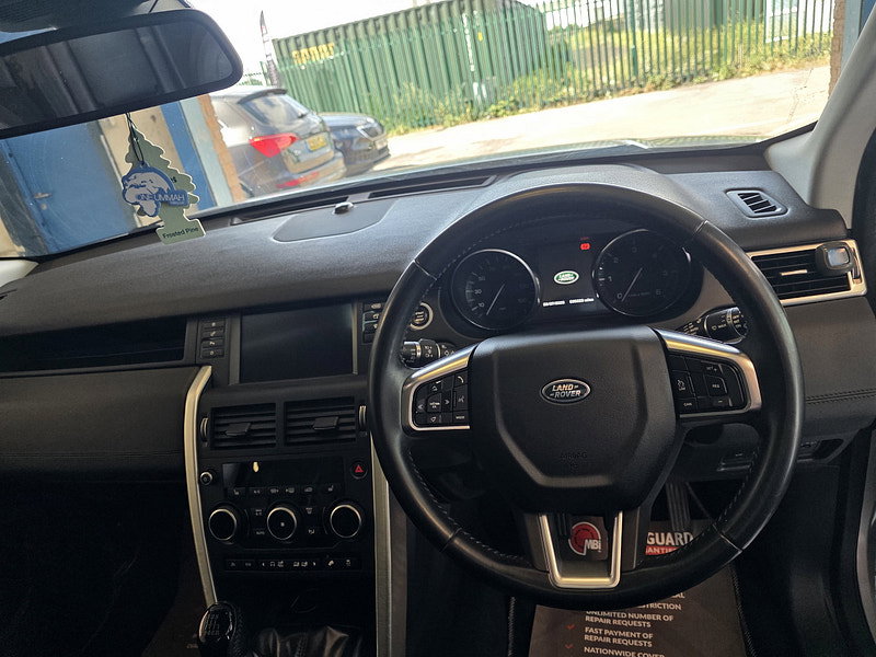 Land Rover Discovery Sport 2.2 SD4 SE Tech SUV 5dr Diesel Manual 4WD Euro 5 (s/s) (190 ps)