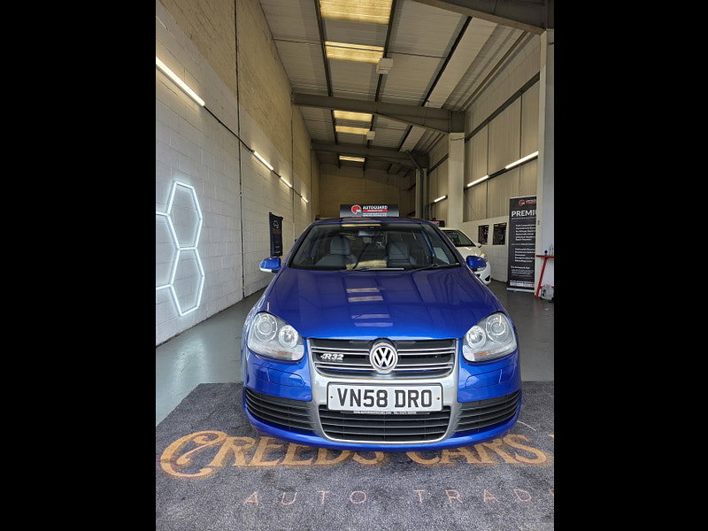 Volkswagen Golf 3.2 V6 R32 Hatchback 3dr Petrol DSG 4Motion (233 g/km, 247 bhp)