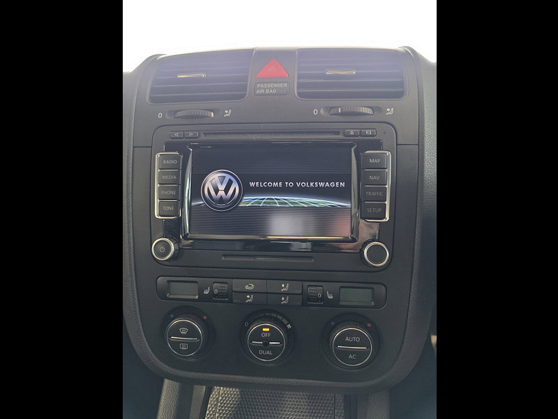 Volkswagen Golf 3.2 V6 R32 Hatchback 3dr Petrol DSG 4Motion (233 g/km, 247 bhp)