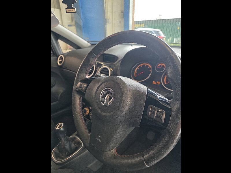 Vauxhall Corsa 1.4 16V SXi Hatchback 5dr Petrol Manual Wide Ratio Euro 5 (A/C) (100 ps)