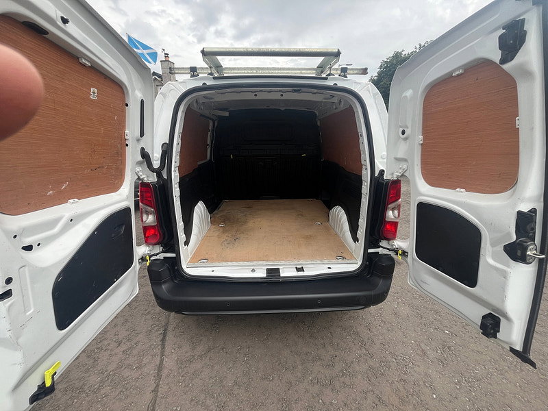 Citroen Berlingo 1.5 BlueHDi 1000 Enterprise M Pro Panel Van 5dr Diesel Manual SWB Euro 6 (s/s) (100 ps)