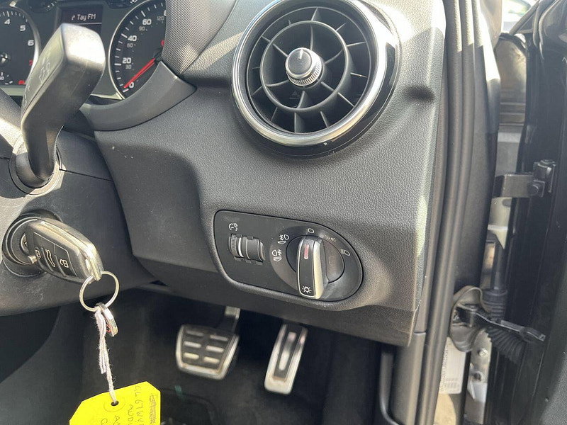 Audi A1 1.4 TFSI S line Sportback 5dr Petrol S Tronic Euro 6 (s/s) (125 ps)