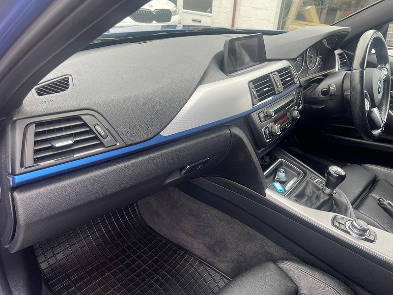 BMW 3 Series 2.0 320d M Sport Touring 5dr Diesel Manual xDrive Euro 5 (s/s) (184 ps)
