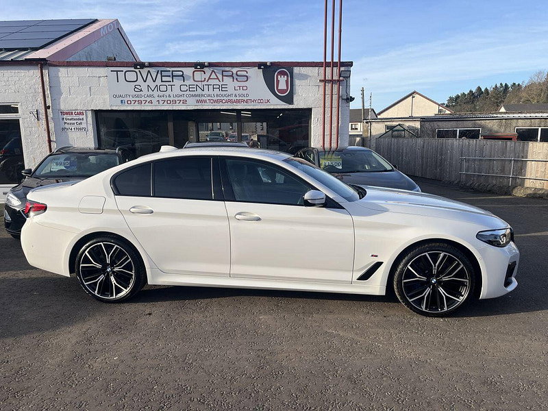 BMW 5 Series 2.0 530e 12kWh M Sport Saloon 4dr Petrol Plug-in Hybrid Steptronic Euro 6 (s/s) (292 ps)
