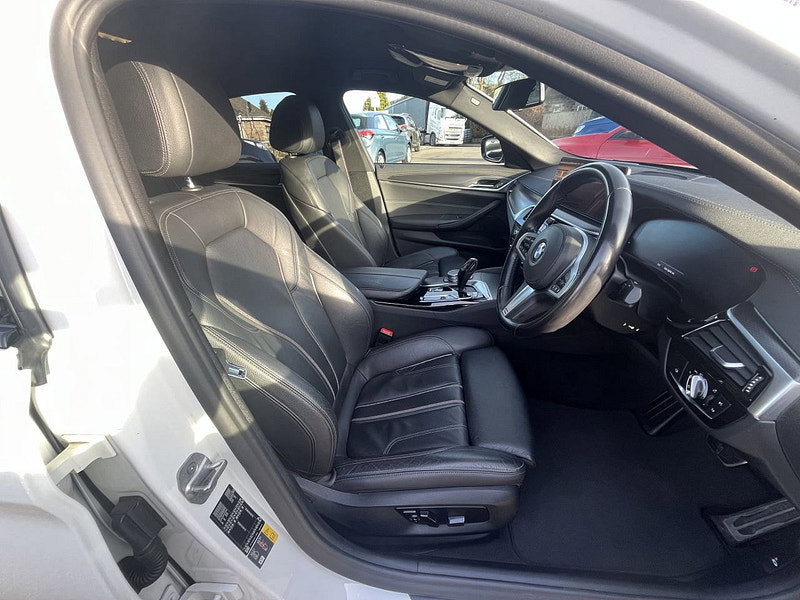 BMW 5 Series 2.0 530e 12kWh M Sport Saloon 4dr Petrol Plug-in Hybrid Steptronic Euro 6 (s/s) (292 ps)