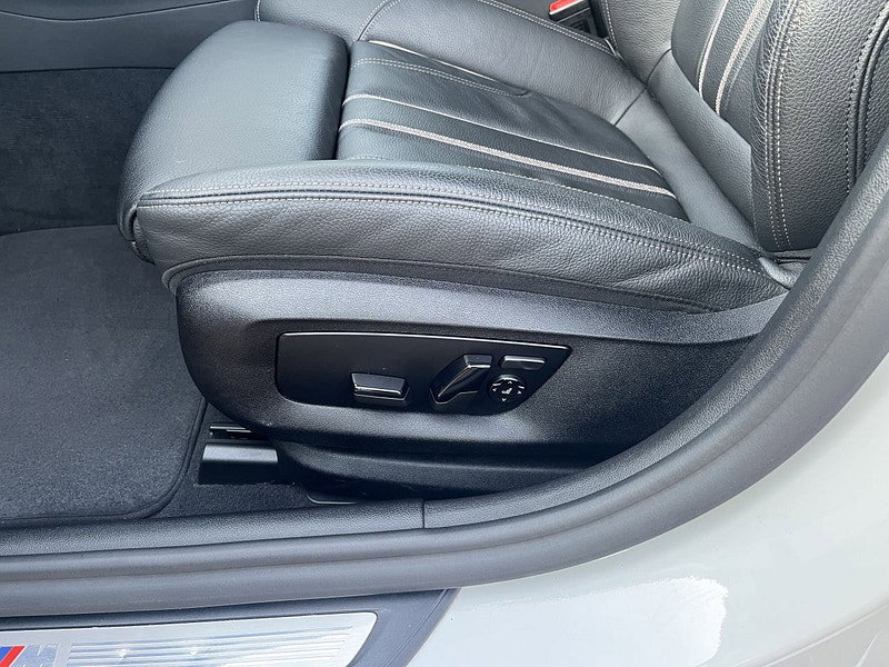 BMW 5 Series 2.0 530e 12kWh M Sport Saloon 4dr Petrol Plug-in Hybrid Steptronic Euro 6 (s/s) (292 ps)