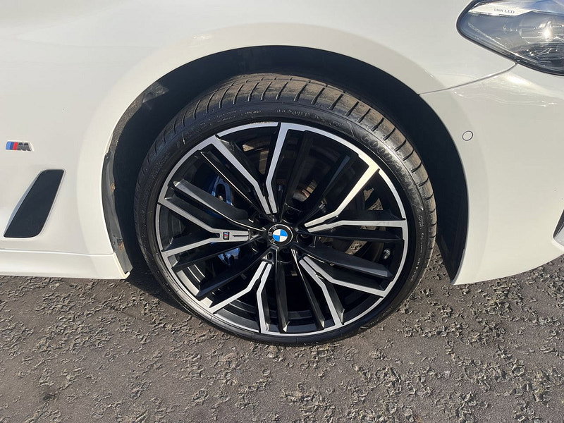BMW 5 Series 2.0 530e 12kWh M Sport Saloon 4dr Petrol Plug-in Hybrid Steptronic Euro 6 (s/s) (292 ps)