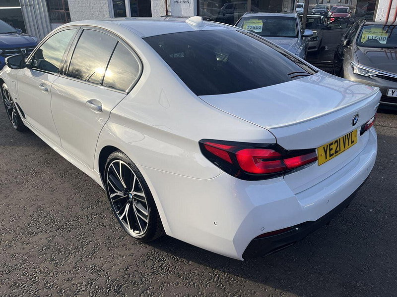 BMW 5 Series 2.0 530e 12kWh M Sport Saloon 4dr Petrol Plug-in Hybrid Steptronic Euro 6 (s/s) (292 ps)
