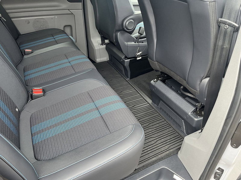Ford Transit Custom 2.0 320 EcoBlue Sport Crew Van Double Cab 5dr Diesel Auto AWD L1 H1 Euro 6 (s/s) (170 ps)