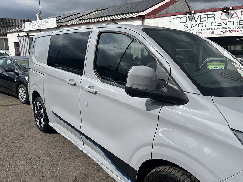 Ford Transit Custom 2.0 320 EcoBlue Sport Crew Van Double Cab 5dr Diesel Auto AWD L1 H1 Euro 6 (s/s) (170 ps)
