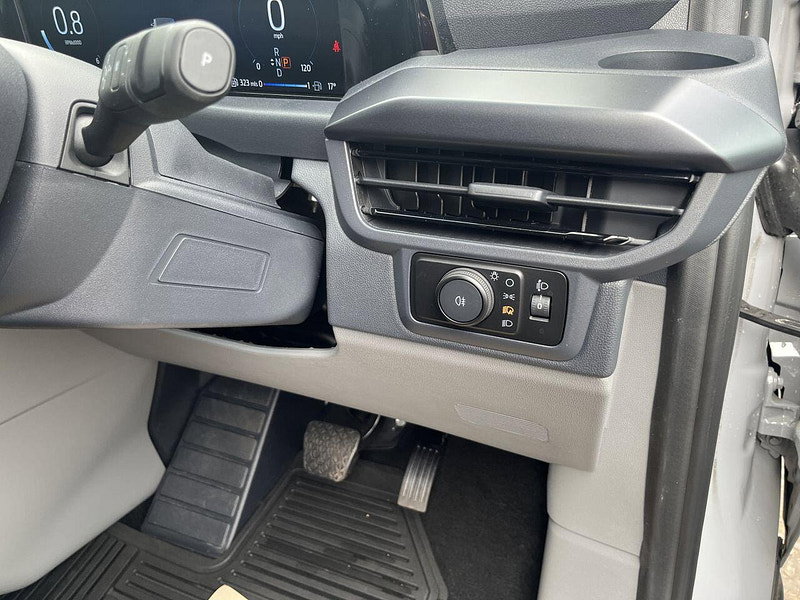 Ford Transit Custom 2.0 320 EcoBlue Sport Crew Van Double Cab 5dr Diesel Auto AWD L1 H1 Euro 6 (s/s) (170 ps)