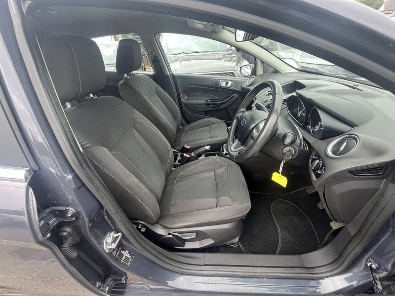 Ford Fiesta 1.0T EcoBoost Zetec Hatchback 5dr Petrol Manual Euro 5 (s/s) (100 ps)