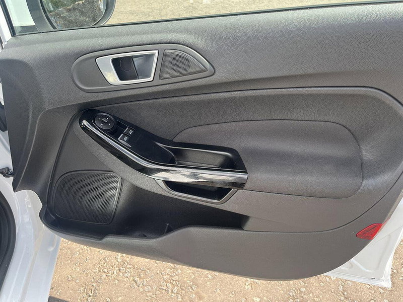 Ford Fiesta 1.25 Zetec Hatchback 5dr Petrol Manual Euro 6 (82 ps)