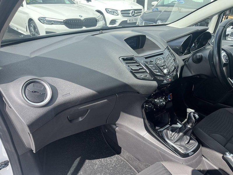 Ford Fiesta 1.25 Zetec Hatchback 5dr Petrol Manual Euro 6 (82 ps)
