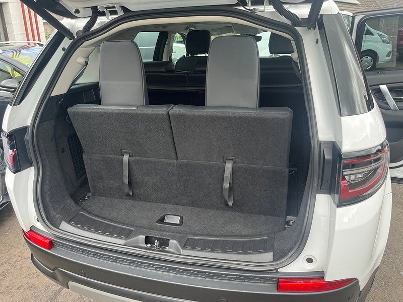 Land Rover Discovery Sport 2.0 D180 MHEV SE SUV 5dr Diesel Auto 4WD Euro 6 (s/s) (180 ps)