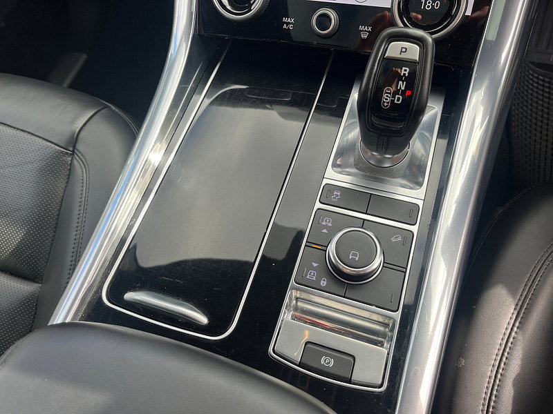 Land Rover Range Rover Sport 3.0 SD V6 HSE SUV 5dr Diesel Auto 4WD Euro 6 (s/s) (306 ps)