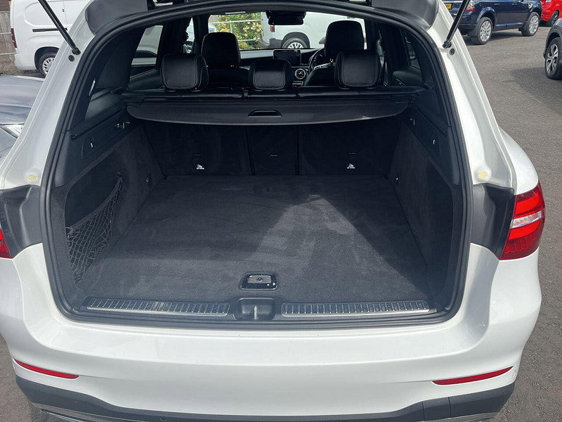 Mercedes-Benz GLC 2.1 GLC250d AMG Line SUV 5dr Diesel G-Tronic 4MATIC Euro 6 (s/s) (204 ps)