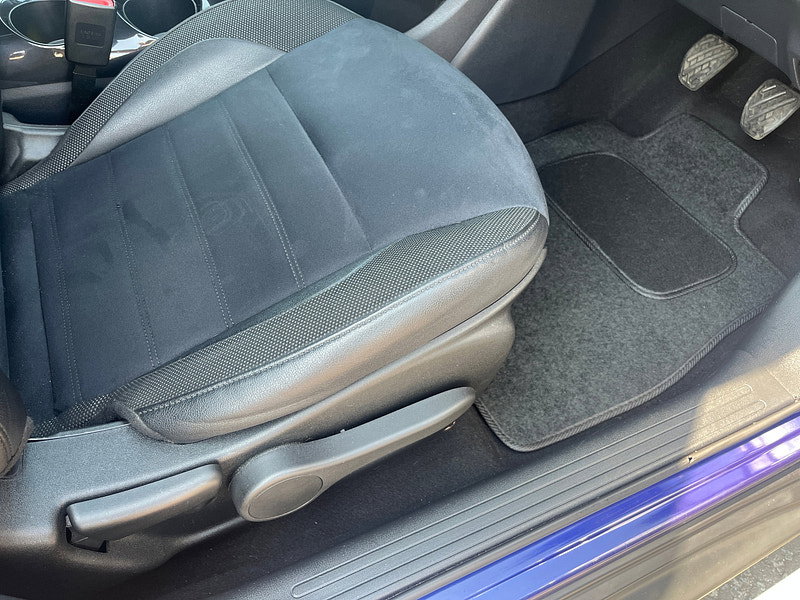 Nissan Juke 1.5 dCi N-Connecta SUV 5dr Diesel Manual Euro 6 (s/s) (110 ps)