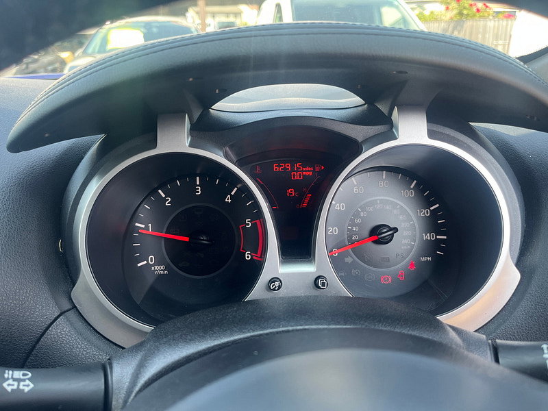Nissan Juke 1.5 dCi N-Connecta SUV 5dr Diesel Manual Euro 6 (s/s) (110 ps)