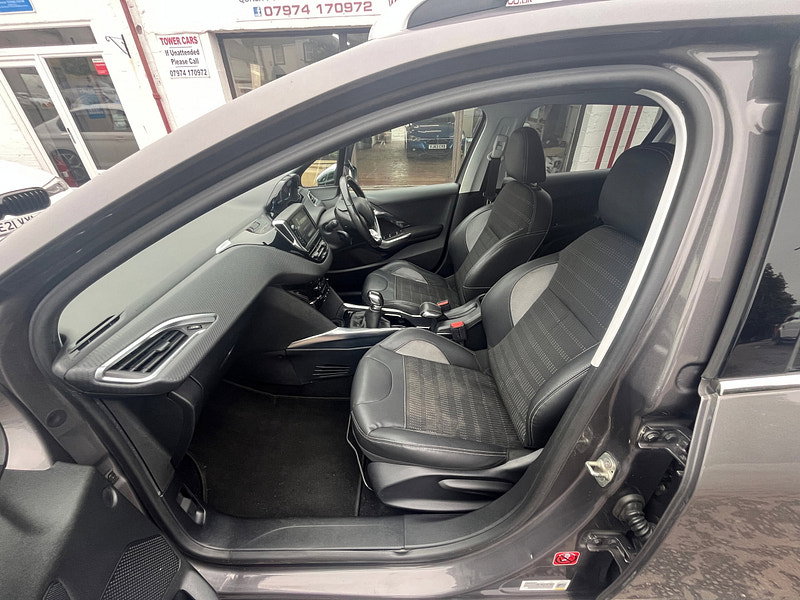 Peugeot 2008 1.6 e-HDi Allure SUV 5dr Diesel Manual Euro 5 (s/s) (92 ps)