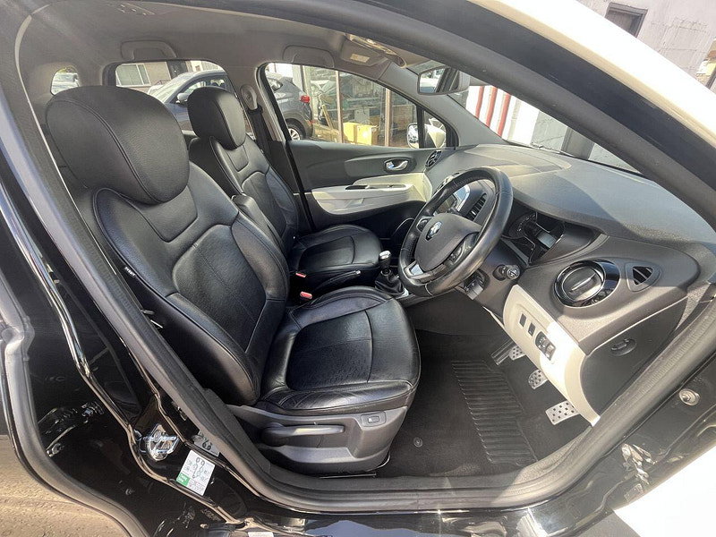 Renault Captur 1.5 dCi ENERGY GT Line SUV 5dr Diesel Manual Euro 6 (s/s) (90 ps)