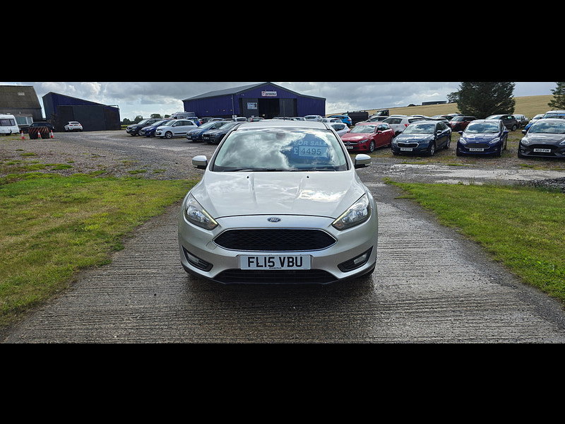 Ford Focus 1.0T EcoBoost Zetec Hatchback 5dr Petrol Manual Euro 6 (s/s) (125 ps)