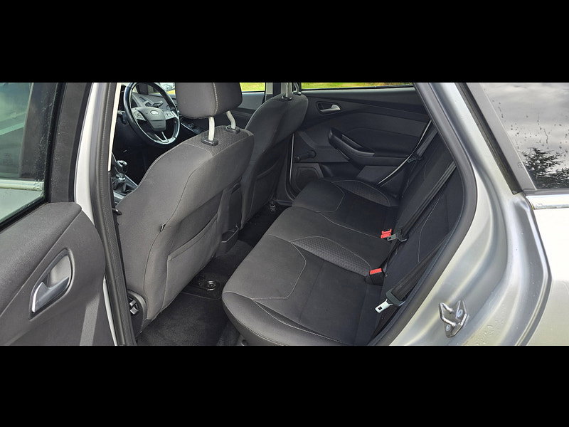 Ford Focus 1.0T EcoBoost Zetec Hatchback 5dr Petrol Manual Euro 6 (s/s) (125 ps)