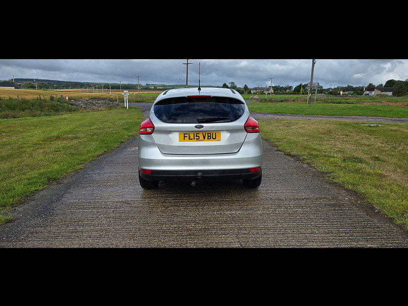 Ford Focus 1.0T EcoBoost Zetec Hatchback 5dr Petrol Manual Euro 6 (s/s) (125 ps)