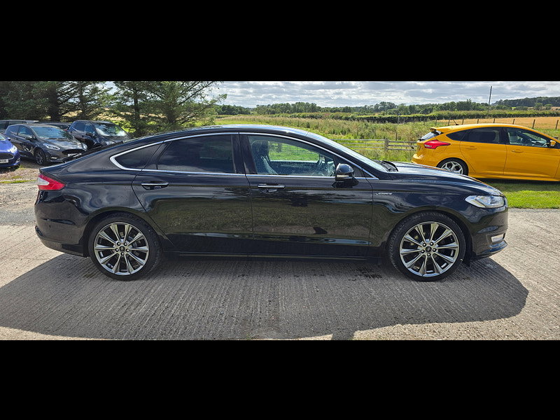 Ford Mondeo 2.0 TDCi Vignale Hatchback 5dr Diesel Powershift Euro 6 (s/s) (180 ps)