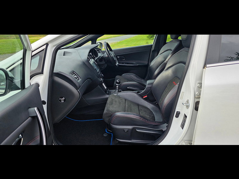 Kia Ceed 1.6 T-GDi GT Hatchback 5dr Petrol Manual Euro 6 (201 bhp)