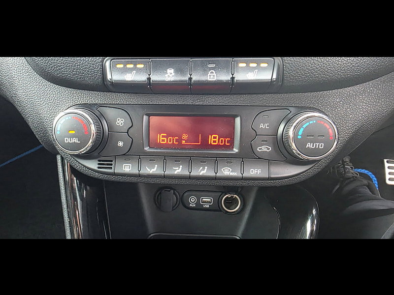 Kia Ceed 1.6 T-GDi GT Hatchback 5dr Petrol Manual Euro 6 (201 bhp)