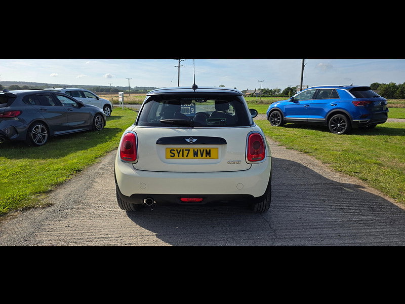 MINI Hatch 1.5 Cooper Hatchback 3dr Petrol Manual Euro 6 (s/s) (136 ps)