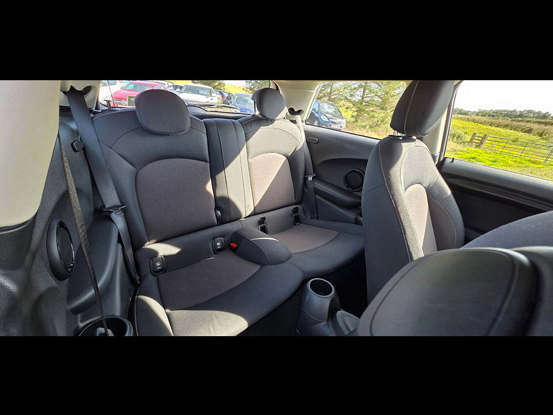 MINI Hatch 1.5 Cooper Hatchback 3dr Petrol Manual Euro 6 (s/s) (136 ps)