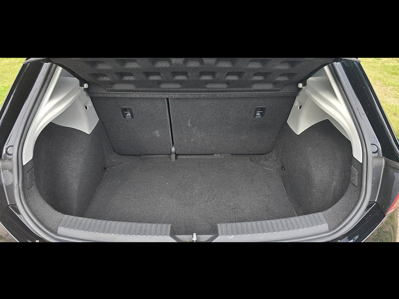 Seat Leon 1.6 TDI CR SE Hatchback 5dr Diesel Manual Euro 5 (s/s) (105 ps)